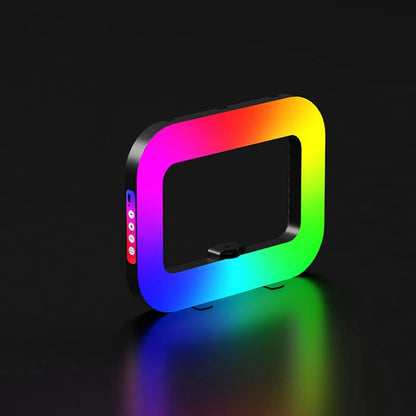 005 - إضاءة صانع المحتوى